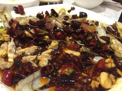 -赶海部落海鲜城(海阳路店)