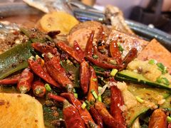 -探鱼·鲜青椒爽麻烤鱼(银泰城店)