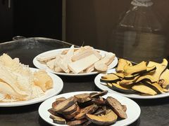 -天宜隆蘑菇宴火锅(石景山旗舰店)