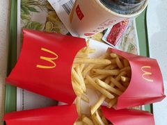 -麦当劳(田林好又多店)