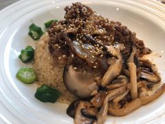 -必胜客(上海新南方商城PH店)