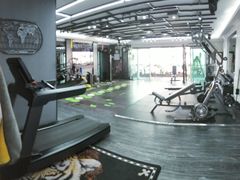 大厅全景-简·无界健身工作室·运动康复·体态(石厦店)