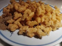 炸灯笼红虾仁-日丰园海肠水饺·老字号大连海鲜(和平广场店)