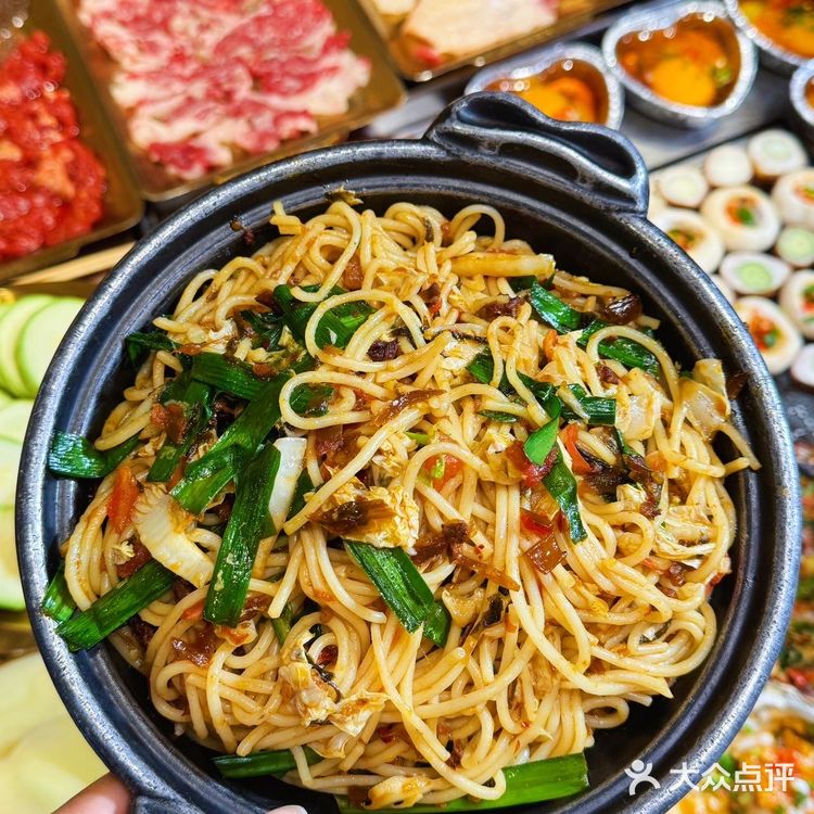 打工人的周末，我和朋友们的宵夜时间又到啦