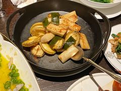 芋头烧鲍鱼-甄御•海鲜新青岛菜(麦岛店)