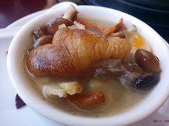 -野菌皇海景野生菌火锅(滨海大道店)