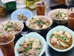 -榮泰米粉湯(Left Shop)