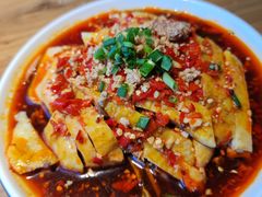 -半步颠小酒馆(繁花中心)