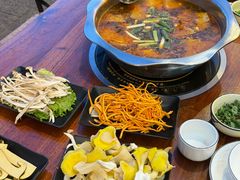 -大理.老字号渝记酸萝卜乌鱼(古城总店)