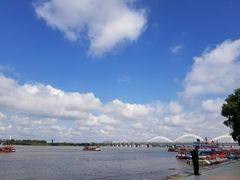 -人民防洪胜利纪念塔