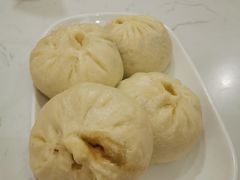 李与白酱肉包-李与白包子铺(桐梓林店)