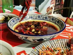 -琥珀老六龙虾(四里河店)