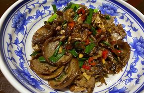 Stir-fried Chicken with Pepper