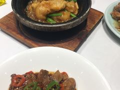三文鱼头-稻香酒家·33年老字号·港式粤菜(富邦中心店)