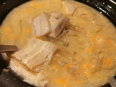 酸菜白肉炖粉条-小南洋海景餐厅(深圳湾店)
