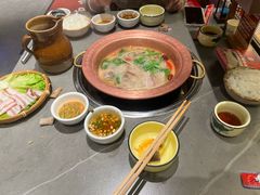 -阿婆情腊排骨火锅·野生菌季(古城旗舰店)