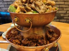 -超越炭火牛蛙火锅鸡(河东店)