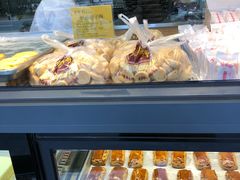 -鲍师傅糕点(江苏路店)