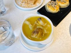 花胶鸡煲汤-维园悦谱·海派家常菜(乌鲁木齐南路店)