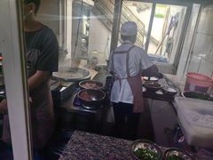 -正宗杨记普洱酸醋米线(总店)