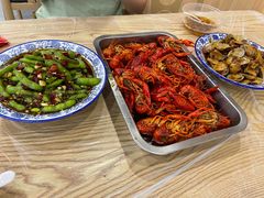 -江城燕子大排档(江汉路步行街店)