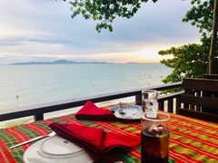 -卷心菜和避孕套餐厅(Pattaya)