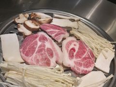 -韩聚屋韩国烤肉餐厅(新北万达店)