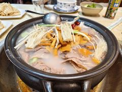 -九寨特色牦牛肉汤锅 羊肉汤锅