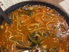 -肥汁米蘭香港米线(定西路店)