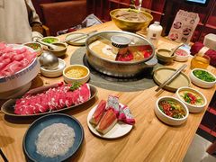 -巴奴毛肚火锅(龙湖锦艺城店)