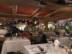 大堂-火车头法国西餐厅