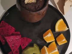 巧克力味烤蛋糕-春树下·树屋花房西餐厅(罍街AS1980店)