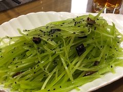 -乡村馕坑肉·烧烤·新疆菜·本地人更爱吃(阿勒泰首店)