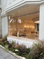 -SALON DE VANHADA