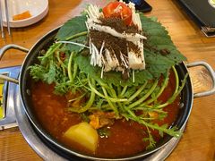 -喇喇排骨火锅·传统韩式脊骨汤(望京西园总店)