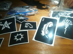 -鳌首刺青纹身 穿孔饰品店