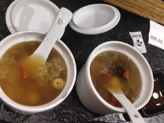 -海底捞火锅(宝龙广场夜宵主题店)