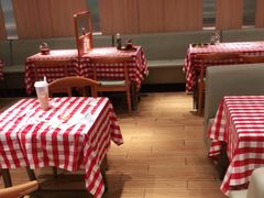 用餐区-西贝(吴江路湟普汇店)
