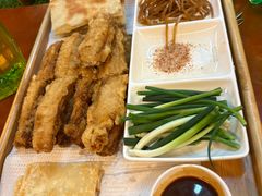 -闻道食府烙饼卷带鱼(原车耳营店原大觉寺店)