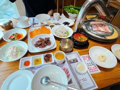 -紫霞门韩国料理烤肉(深南东路店)