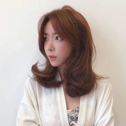 -佰亿Salon·烫染造型