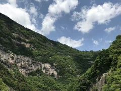 猴河峡谷-诚明农家乐