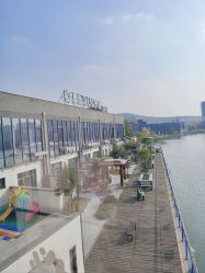 -乐茵敔山湾月子中心(独栋湖景店)