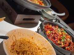 鸡丝凉面-麻六记(新天地店)