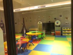 -三亚湾海居铂尔曼度假酒店