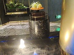 -尚善若水·汤泉·SPA·沐足(东方渔人码头店)