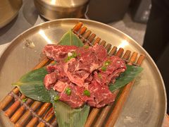 -草家酱蟹炭火烤肉店(珲春南路一店)