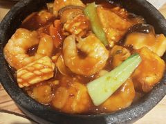 -小镇大厨新概念复合中餐厅(万达广场大连高新店)