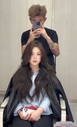 -PE SALON