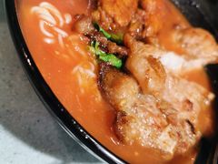 番茄浓汤鸡翅猪扒通粉-华嫂冰室(尖沙咀店)